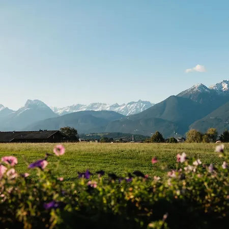 Mondi Lägenhetshotell 4*