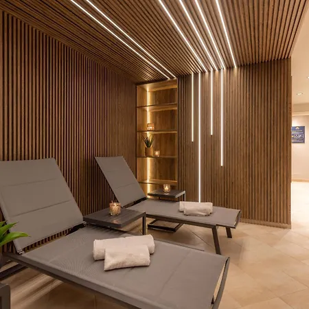 Lägenhetshotell Mondi 4*