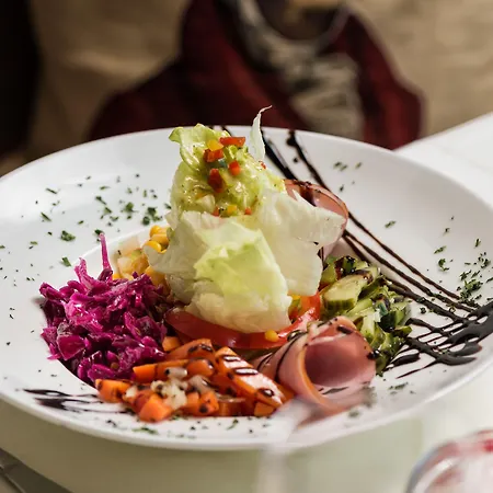 Ξενοδοχείο με διαμερίσματα Mondi