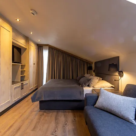 Ξενοδοχείο με διαμερίσματα Mondi