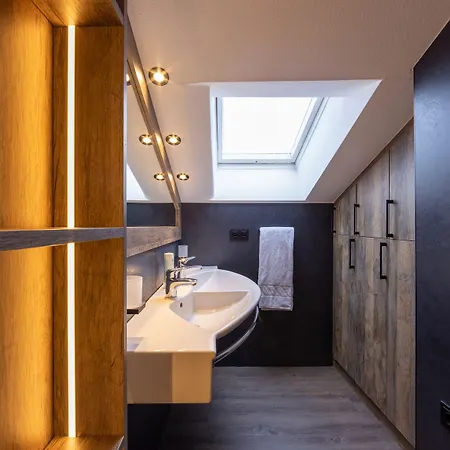 Ξενοδοχείο με διαμερίσματα Mondi Axams