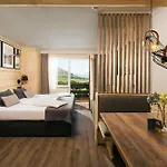 Mondi Hotel apartamentowy 4*